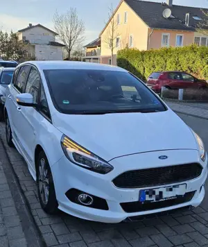 Ford S-Max Ford S-MAX ST-Line, Allrad, 7-Sitze u. Garantie