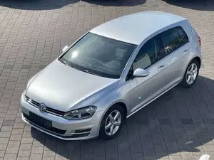 Volkswagen Golf VII Lim. Trendline DSG BMT*2.Hd*Klima*Alu*