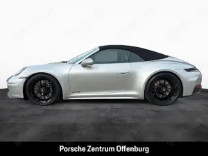 Porsche 992 -2 (911) Carrera 4 GTS Cabriolet Bild 2