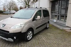 Peugeot Partner Tepee Family