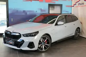 BMW 530 e xDr.Tour.M-SportPRO.AHK.DrivProf.Park+Panod.