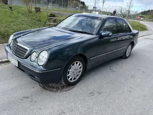 Mercedes-Benz E 320 E-Klasse Elegance