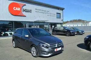 Mercedes-Benz B 200 *Kamera*Navi*AHK*Pano.Dach*Memory*SHZ*BT
