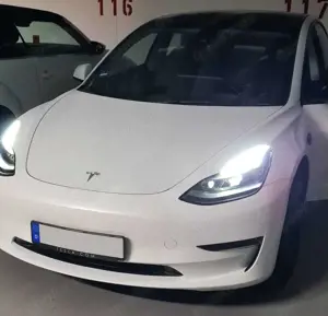 Tesla Model 3 Model 3 Longrange Dual Motor Allrad/Wärmep/Navi/Pano