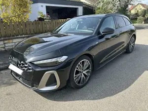 Audi A5 A5 Avant Avant TFSI 110 kW S tronic Edition one / AHK / 19" / Tech