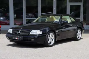 Mercedes-Benz SL 320 3.2 V6 / NAPPA-HELIOS / Verdeck schwarz