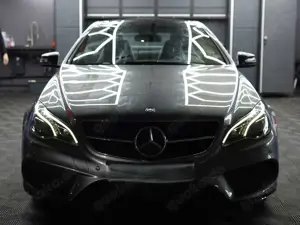 Mercedes-Benz E 220 Mercedes-Benz E 220 d Coupé Autom. AMG Line