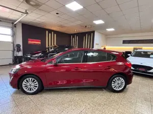 Ford Focus Lim. Titanium