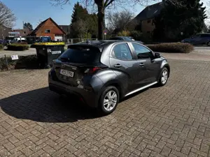 Mazda 2 Hybrid 1.5 VVT-i 116 CVT Center-Line Bild 4