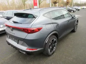 CUPRA Formentor 1.4 e-Hybrid DSG NAVI PANORAMA LEDER KAMERA ACC ALU APS LED SITZHEIZUNG CLIMATRONIC Bild 2