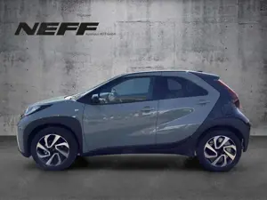 Toyota Aygo X 1.0 Teamplayer Autom. FLA SpurH KAM ACC Bild 3