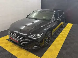 Volkswagen Arteon R-Line 4Motion+ACC+360*+Pano+Ambiente+HK
