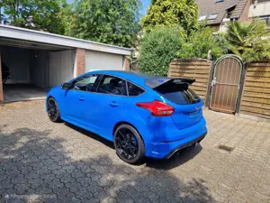Ford Focus RS Blue  Black Bild 3
