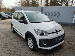 Volkswagen up! 1.0 cross up!*SHZ*Freispr.*Klima*8-fach ber*