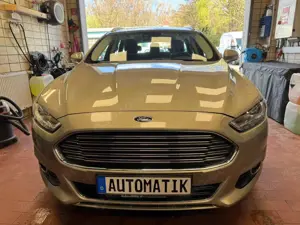 Ford Mondeo Titanium AWD *PDC*AUTOMATIK*KAMERA*