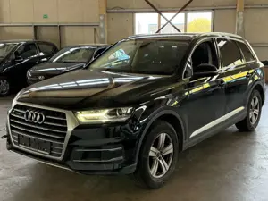 Audi Q7 3.0 TDI quattro /2.HD/LEDER/LED/MOTORSCHADEN