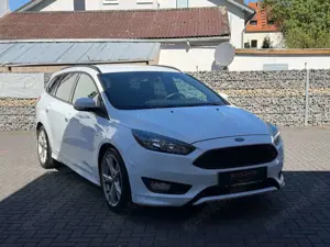 Ford Focus ST-LINE*ZAHNRIEMEN NEU*GARANTIE*