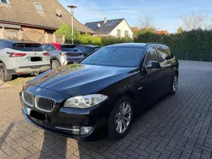BMW 525 Panorama*Standheizung*Bi-Xenon*AHK*EURO 5