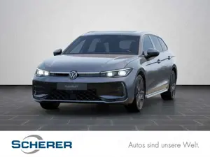 Volkswagen Passat Variant 2,0 TDI DSG R-Line 4Motion AHK/RF
