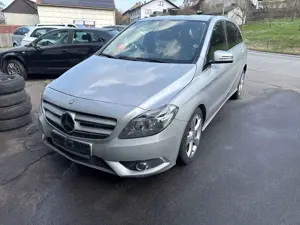 Mercedes-Benz B 180 B-Klasse Diesel CDI (BlueEFFICIENCY) 7G-DCT
