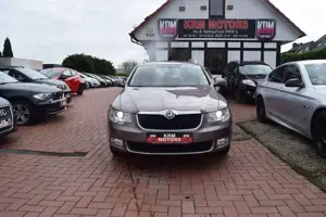 Skoda Superb AUTOMATIKGETRIEBE,PANORAMADACH,AHK.,PDC