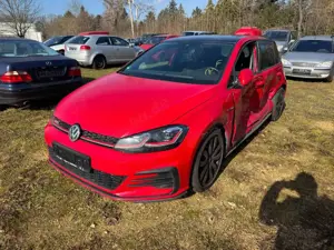 Volkswagen Golf VII GTI Performance