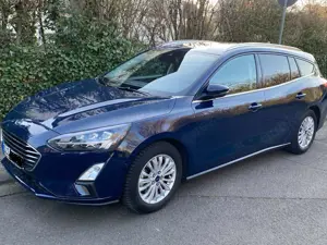 Ford Focus Focus Turnier Turnier 1.0 EcoBoost Hybrid TITANIUM