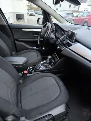 BMW 218 218d Gran Tourer Aut. Bild 4