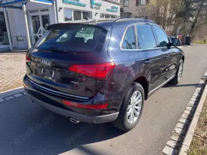 Audi Q5 3.0 TDI Quattro/Xenon/Leder/Sitzbelüftung Bild 3