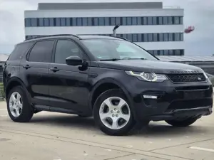 Land Rover Discovery Sport TD4 180PS 4WD HSE Luxury 7-SITZEN