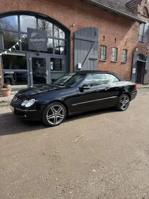 Mercedes-Benz CLK 320