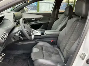 Peugeot 5008 5008 BlueHDi 180 EAT8 GT Pack