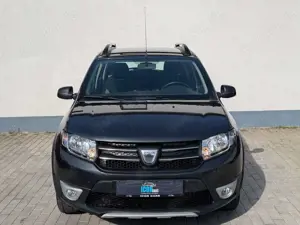 Dacia Sandero Bild 2