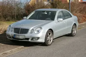 Mercedes-Benz E 200 E 200 Kompressor Automatik Elegance BusinessEDITION