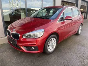 BMW 218 *AHK*Reling*PDC*Navi*