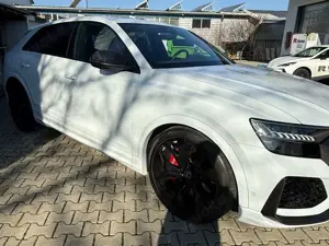 Audi RS Q8 RS Q8 TFSI quattro tiptronic