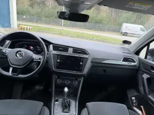 Volkswagen Tiguan Highline BMT/Start-Stopp 4Motion, R-Line Bild 5