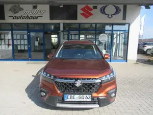 Suzuki S-Cross S-Cross 1.4 Boosterjet Hybrid 4x4 Comfort / TOP Bild 2