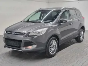 Ford Kuga Titanium Navi/SHZ/Kam/AHK/Keyl/elHeck/17-LM