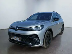 Volkswagen Tiguan R-Line Black 2.0 TDI 4Motion ACC+KAM360 Bild 2