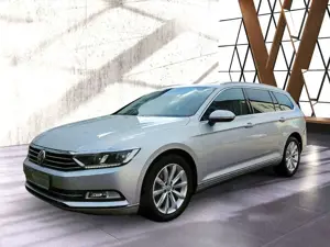 Volkswagen Passat 2.0 TDI Variant Highline|DSG|NAVI|PANO|