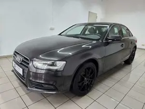 Audi A4 Lim. Ambiente quattro Xenon MMI Navi Plus GRA
