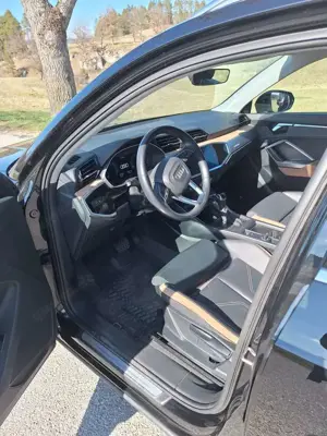 Audi Q3 40 TFSI quattro basis