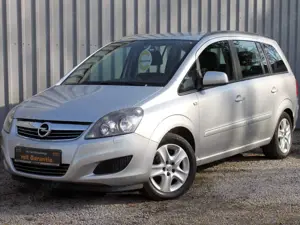 Opel Zafira 1.8 Family "TouchConnect "Navi "7 Sitze "2.Hand