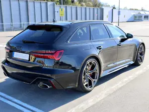 Audi RS6 RS6 Avant 4.0 TFSI quattro tiptronic Bild 2