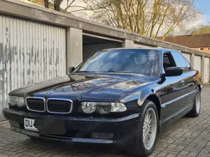 BMW 750 750iL INDIVIDUAL TÜV NEU Haselnuss Nappa