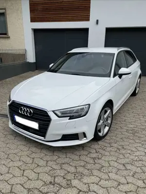 Audi A3 35 TDI Sportback S tronic sport LED Navi ACC