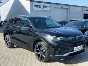 Volkswagen Tiguan 2.0 TDI 4M R-Line PANO*HK*AHK*MATRIX*20"