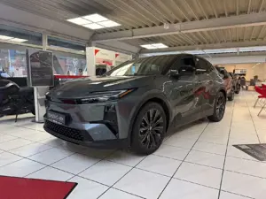 Toyota C-HR + Lounge AWD Elektroprämie bis zu 6.000€