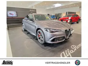 Alfa Romeo Giulia 2.9 V6 Bi-Turbo AT8 Quadrifoglio TECHNOLOGIE